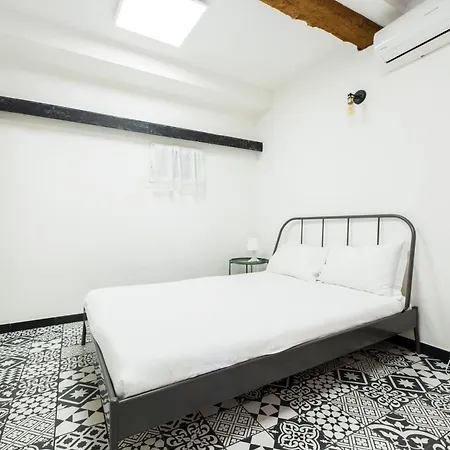 Aquarium 1', 1br , Ac & Wifi By Tilo * جنوة